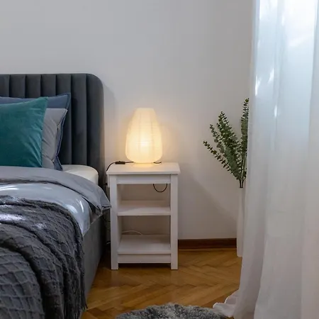 House Βουκουρέστι