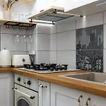 Apartament House